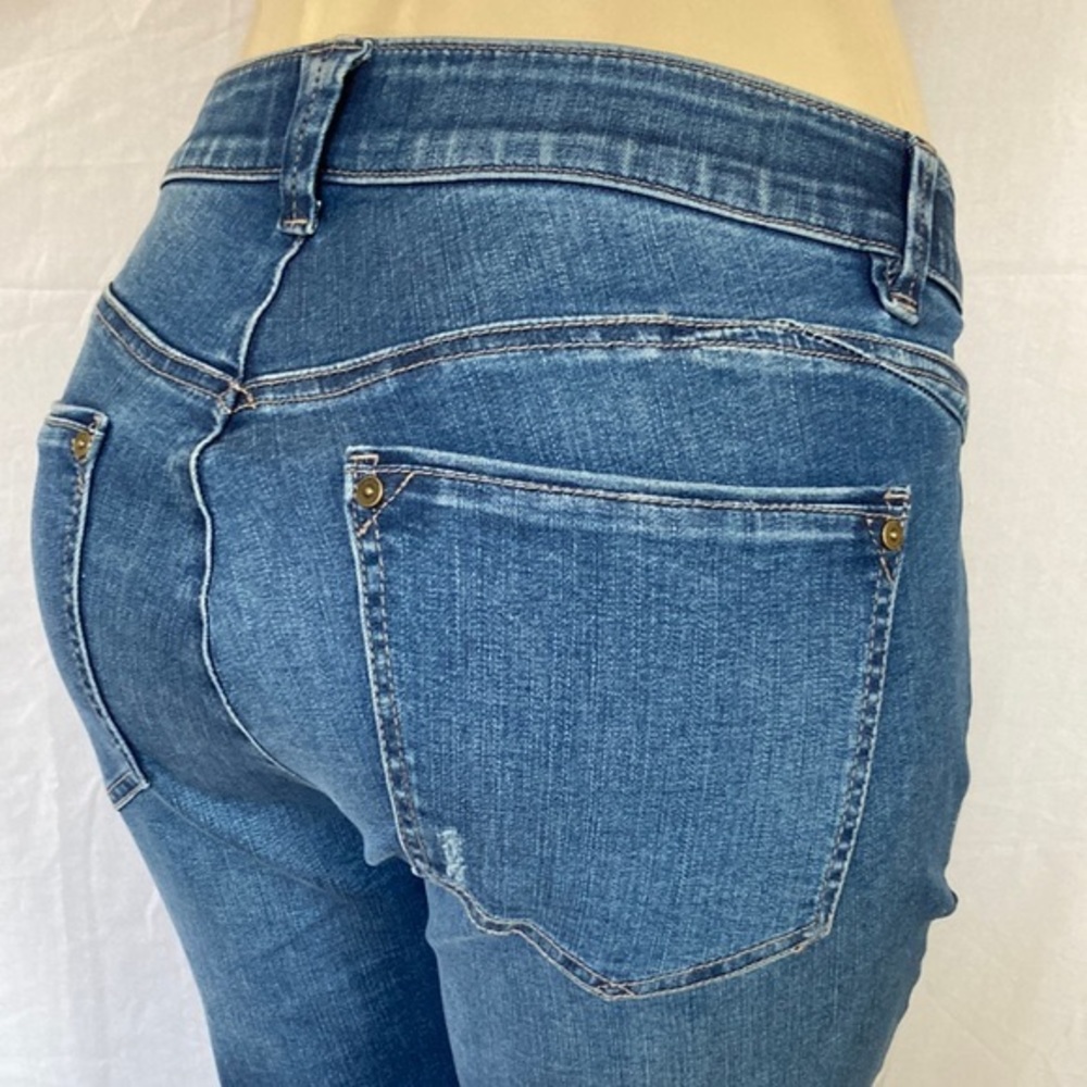 Wit & Wisdom Ab Solution Distressed Plus Sz 18W Fray Hem Skinny Ankle Jeans NWOT